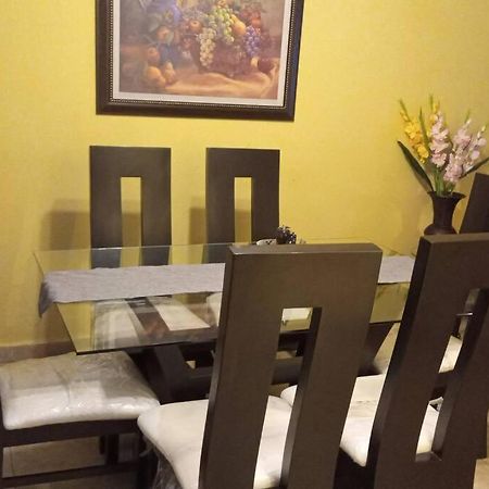 Casa Completa En Privada Y Con Cochera Монклова Екстериор снимка