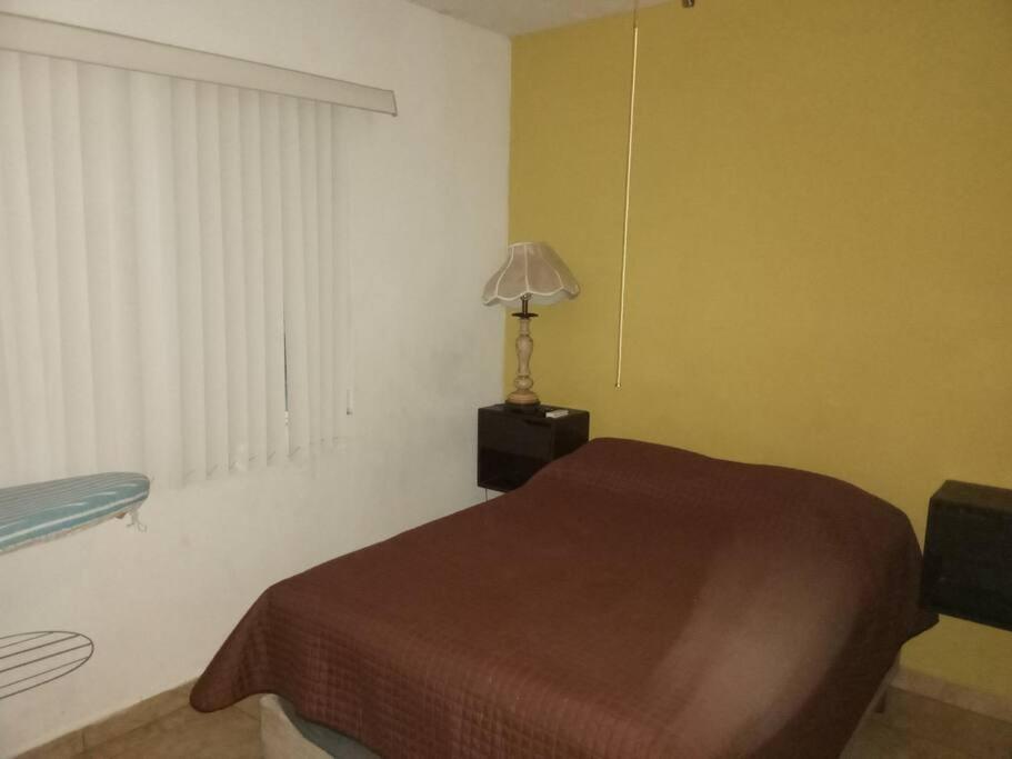 Casa Completa En Privada Y Con Cochera Монклова Екстериор снимка